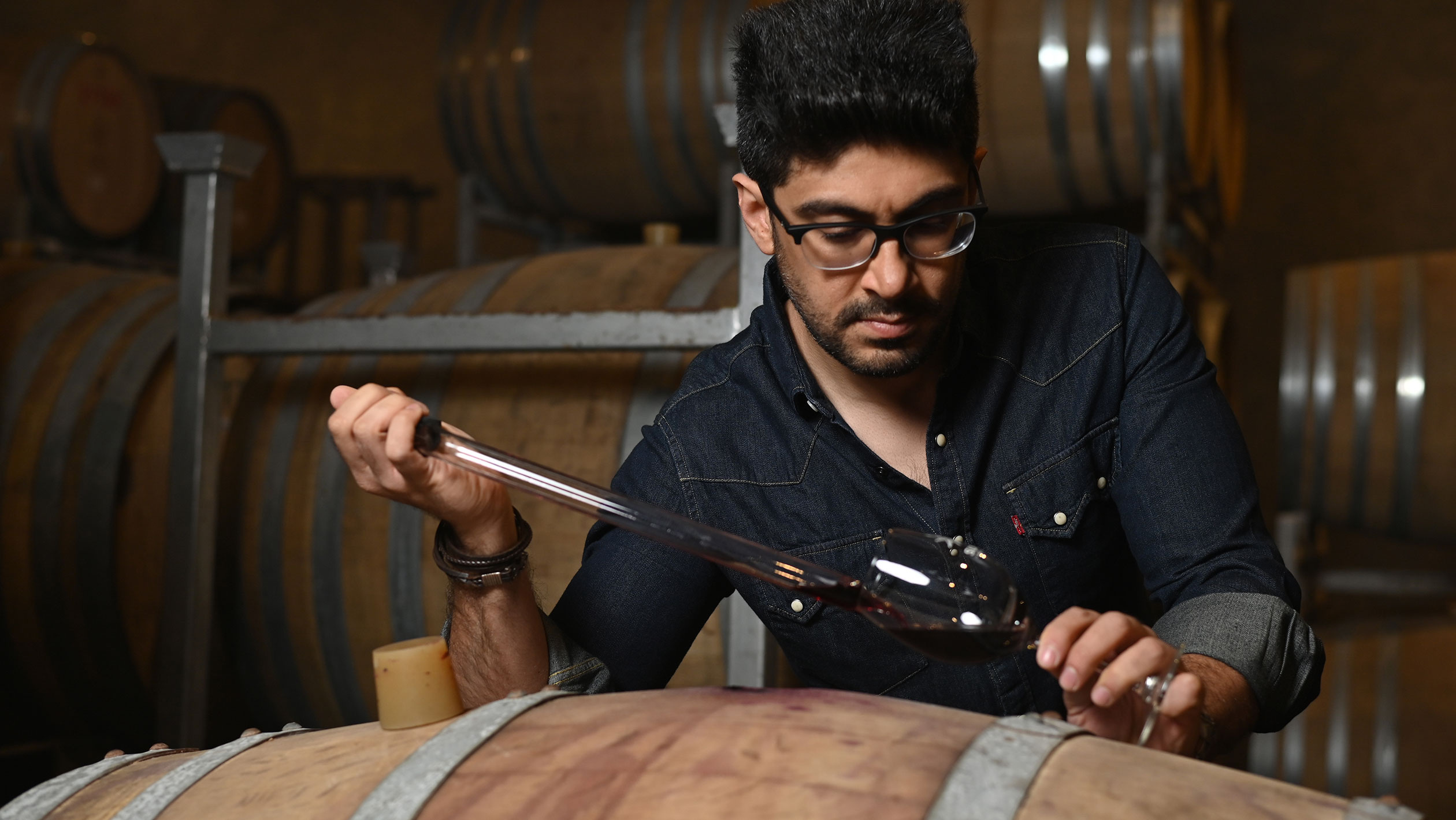 The-Changing-Science-of-Barrel-Aging-Wine_Karan-Vasani_CO_Karan-Vasani_2520x1420.jpg